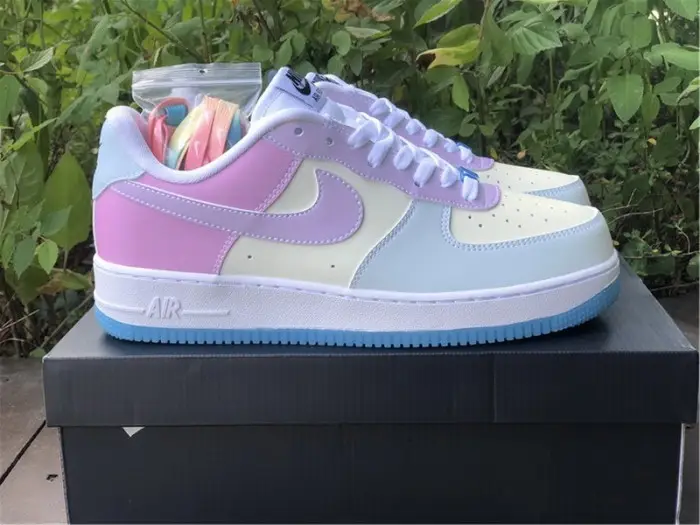 Authentic Nike Air Force 1 '07 LX Photochromic 