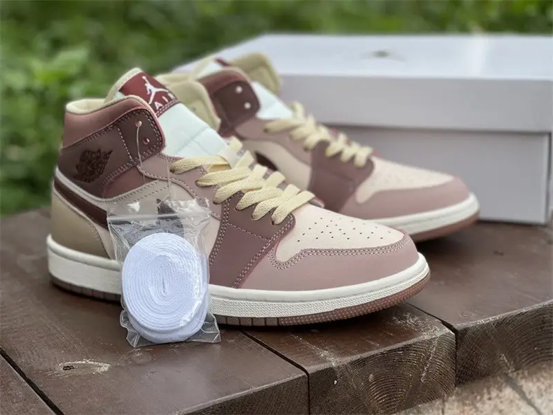Authentic Air Jordan 1 Mid “Brown Pink” 