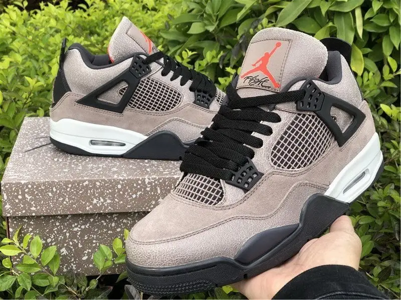 Authentic Air Jordan 4 “Taupe Haze” 