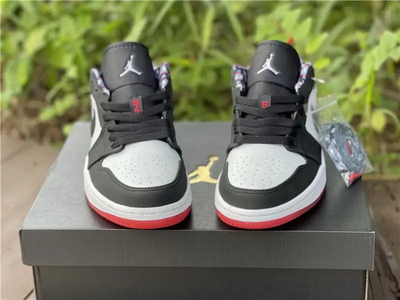 Authentc Air Jordan 1 Low “Quai 54” 
