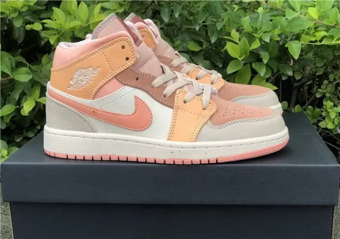 Authentic Air Jordan 1 Mid “Atomic Orange” 