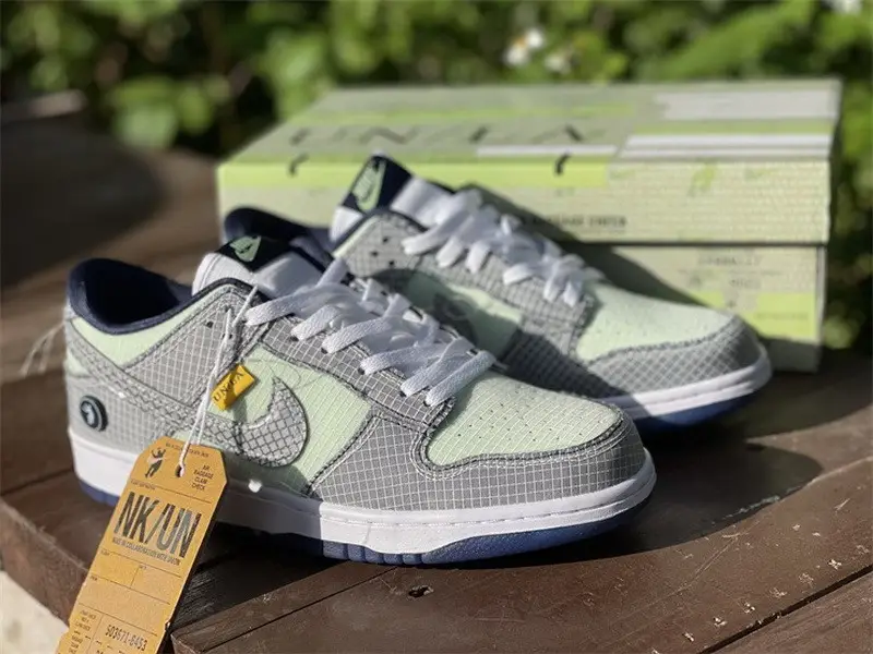Authentic Union x Nike Dunk Low DJ9649-401 