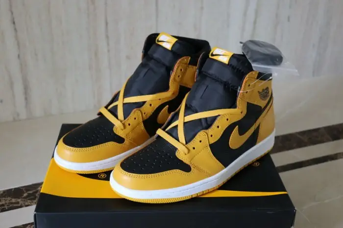 Authentic Air Jordan 1 High OG “Pollen” BEAC712