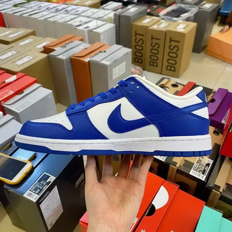 Authentic Nike Dunk Low “Kentucky” 