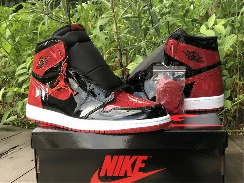 Authentic Air Jordan 1 High OG “Bred Patent” 