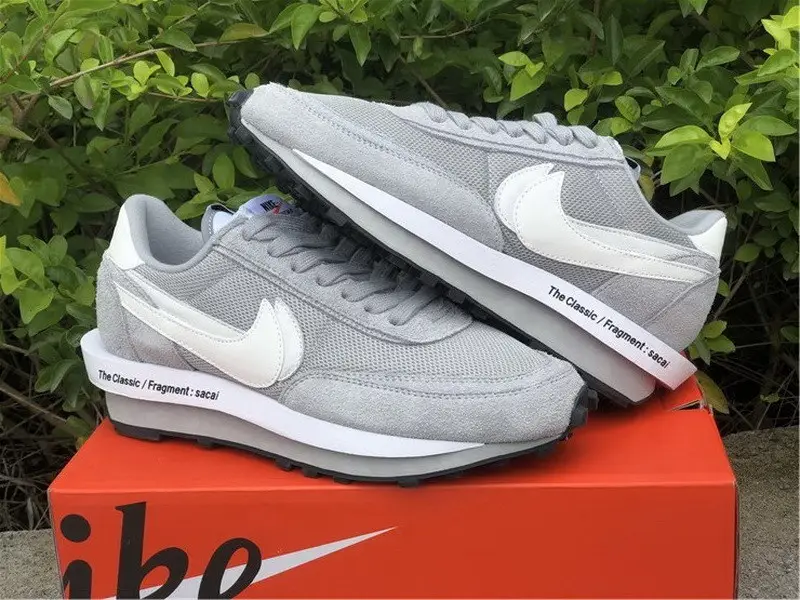 Authentic fragment Design x sacai x Nike LDV Waffle Grey 