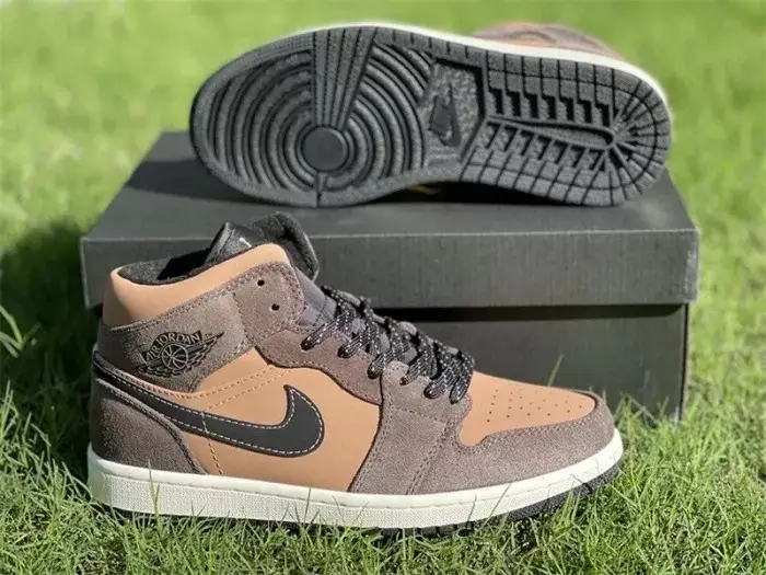 Authentic Air Jordan 1 Mid Brown 