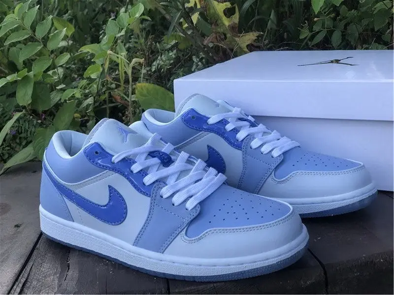 Authentic Air Jordan 1 Low Mighty Swooshers 