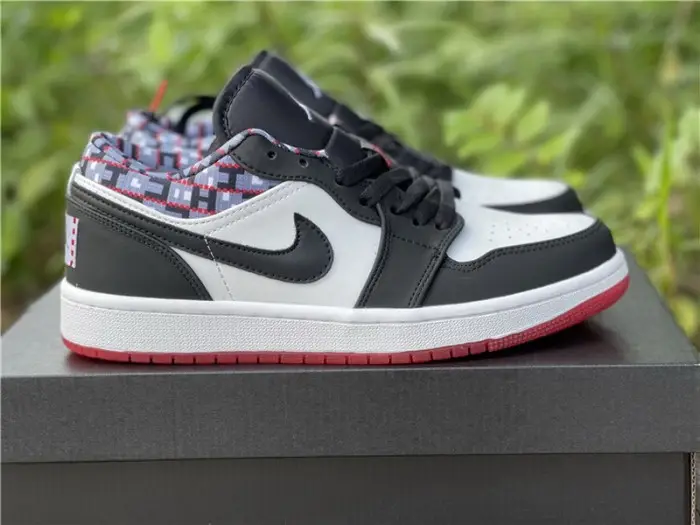 Authentc Air Jordan 1 Low “Quai 54” 