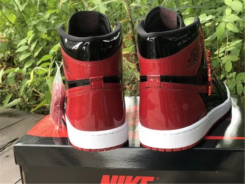 Authentic Air Jordan 1 High OG “Bred Patent” 