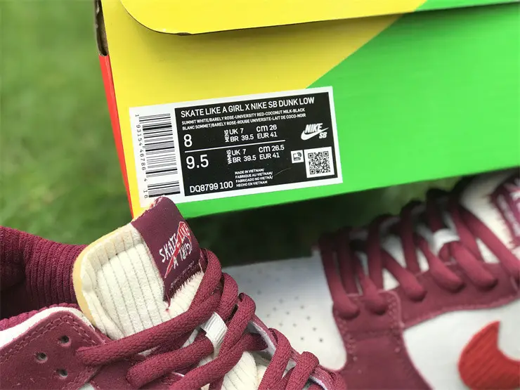 Authentic Skate Like a Girl x Nike SB Dunk Low 
