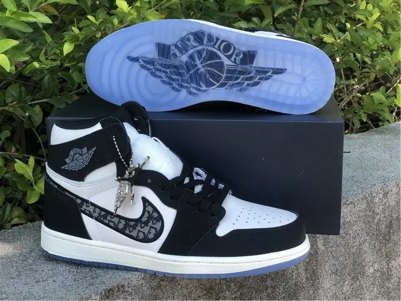 Dior x Air Jordan 1 Black 
