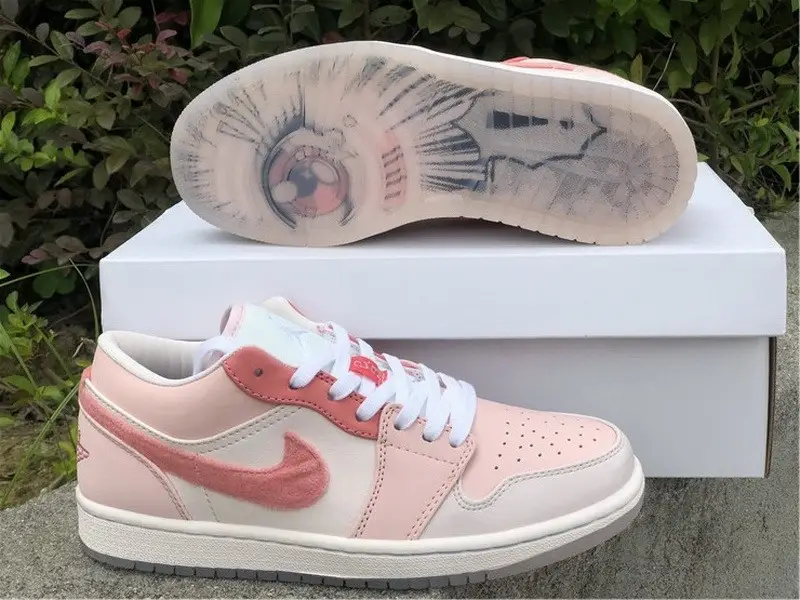 Authentic Air Jordan 1 Low SE Pink 