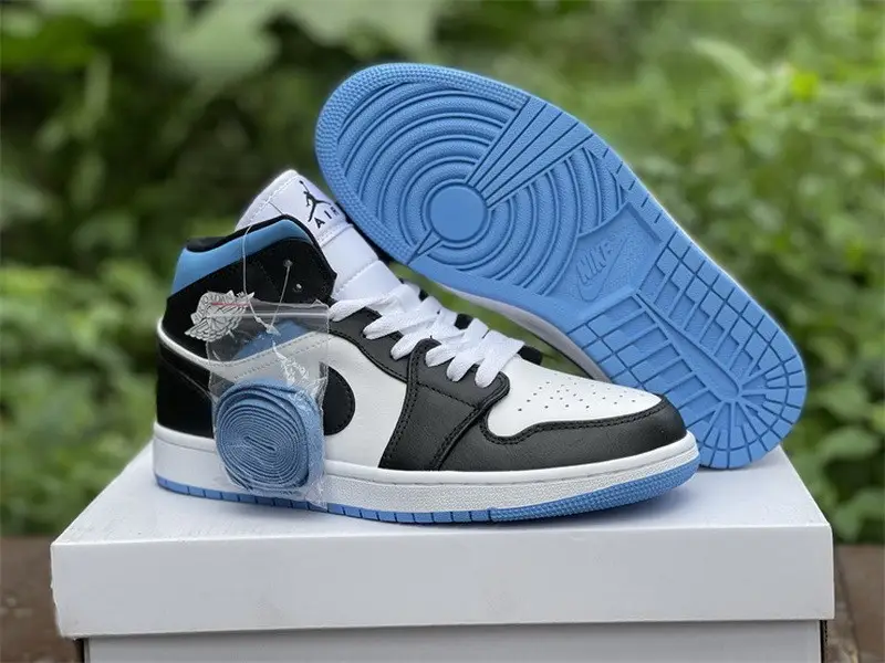 Authentic Air Jordan 1 Mid Royal Blue GS 