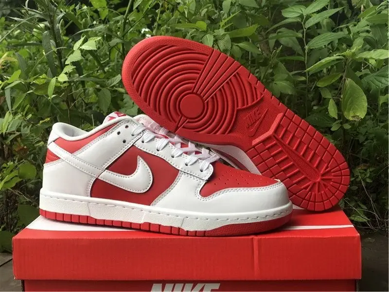 Authentic Nike Dunk Low University Red 