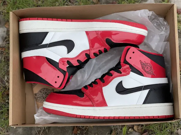 Authentic Air Jordan 1 Zoom CMFT “Bulls” 