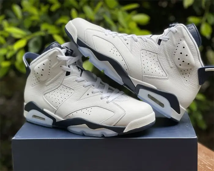 Authentic Air Jordan 6“Midnight Navy” 