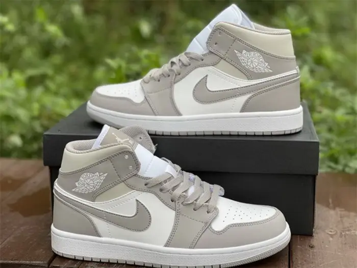 Authentic Air Jordan 1 Mid “Linen” 