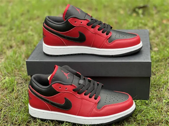 Authentic Air Jordan 1 Low Bred 