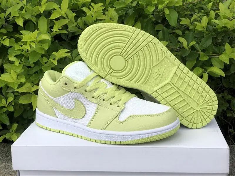 Authentic Air Jordan 1 Low “Limelight” 