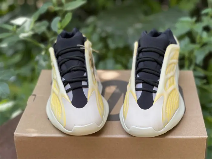 Authentic Yeezy 700 V3 “Mono Safflower” 