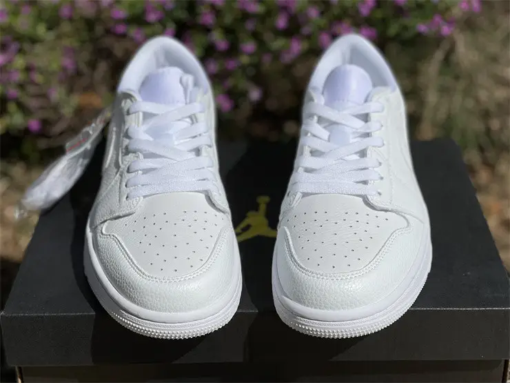 Authentic Air Jordan 1 Low Golf “Triple White” 