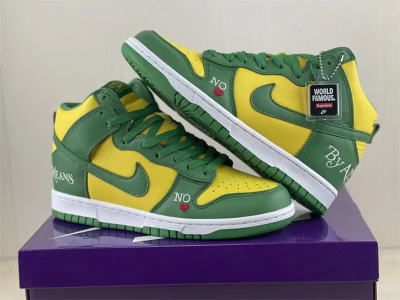 Authentic Supreme x SB Dunk High “Brazil” 