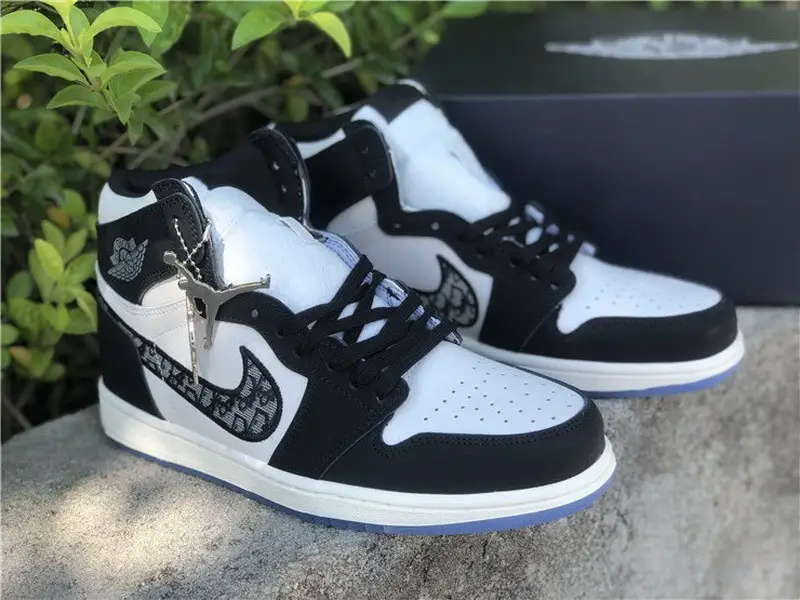 Dior x Air Jordan 1 Black 
