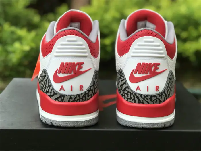 Authentic Air Jordan 3 OG “Fire Red” 