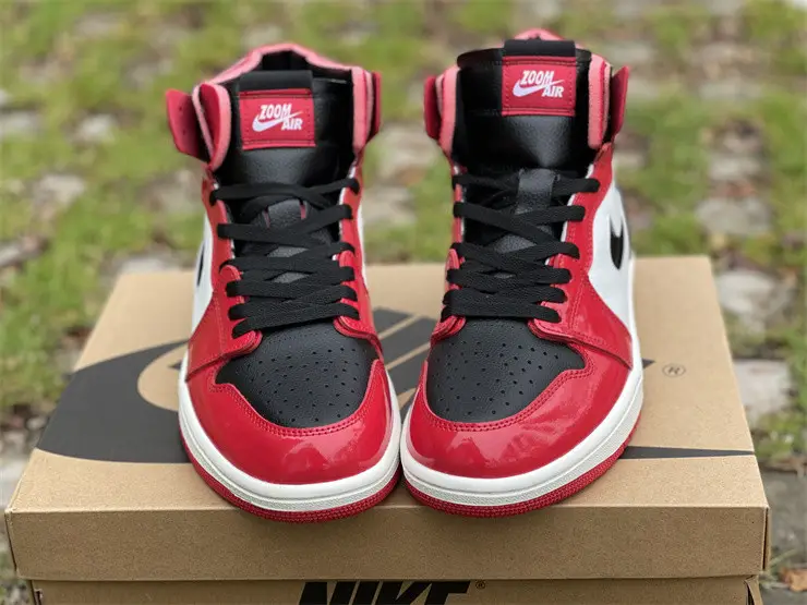 Authentic Air Jordan 1 Zoom CMFT “Bulls” 