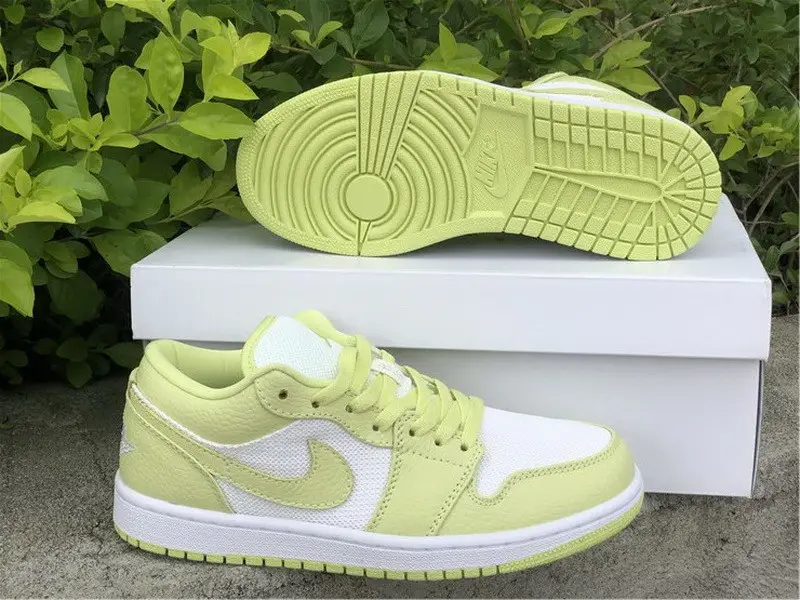 Authentic Air Jordan 1 Low “Limelight” 