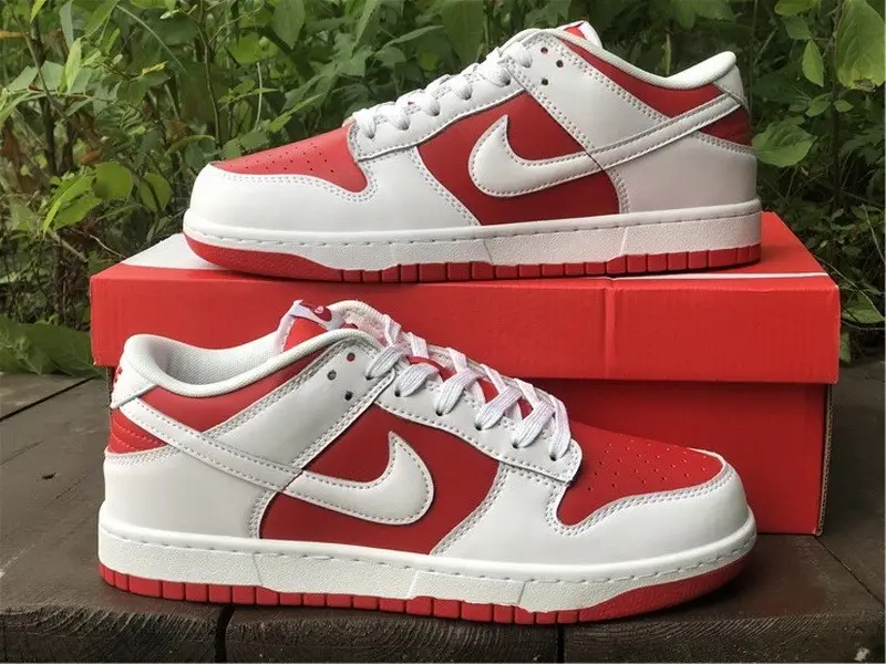 Authentic Nike Dunk Low University Red 