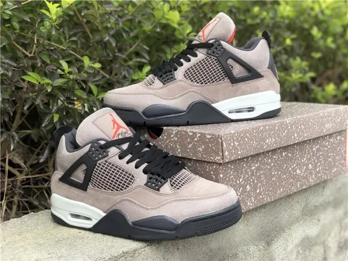 Authentic Air Jordan 4 “Taupe Haze” 