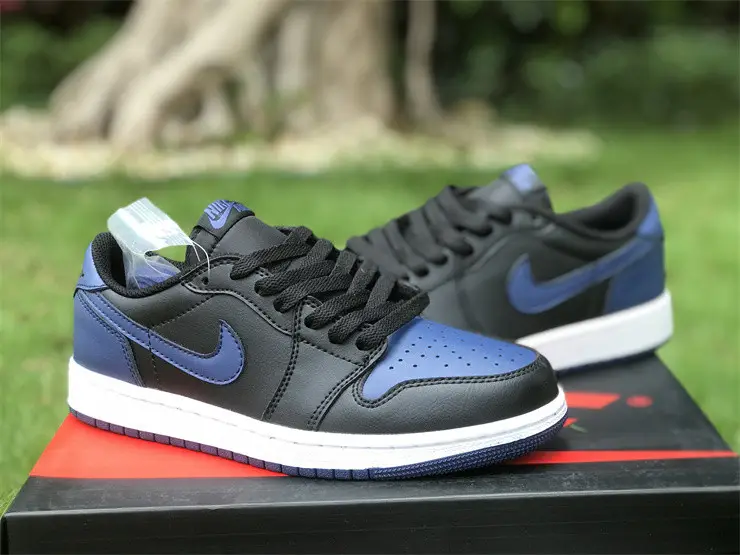 Authentic Air Jordan 1 Low OG “Mystic Navy” 