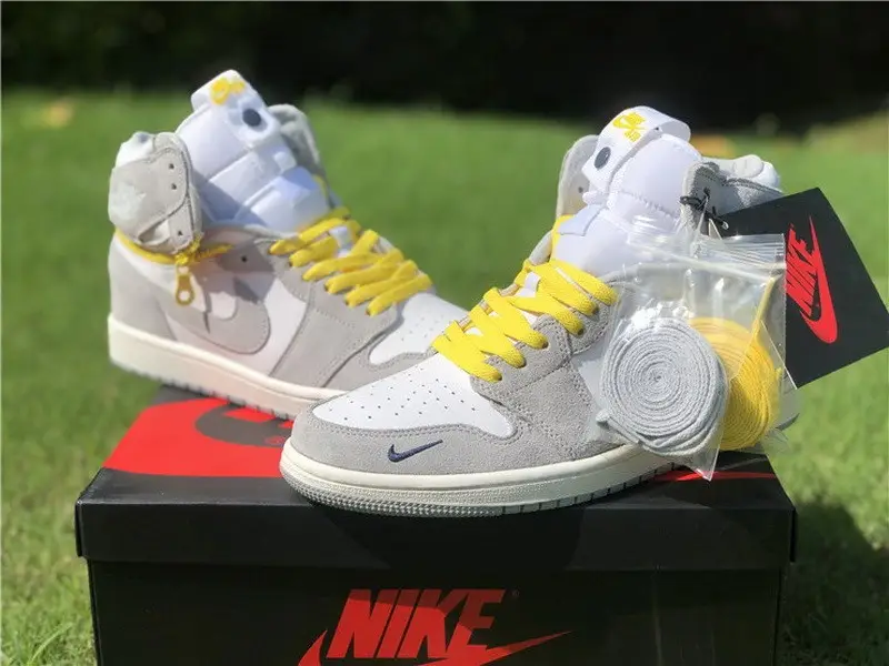 Authentic Air Jordan 1 Switch “Light Smoke Grey” 