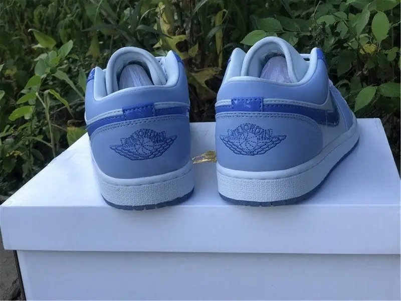 Authentic Air Jordan 1 Low Mighty Swooshers 