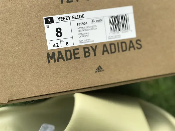 Yeezy Slides Resin FZ5904 