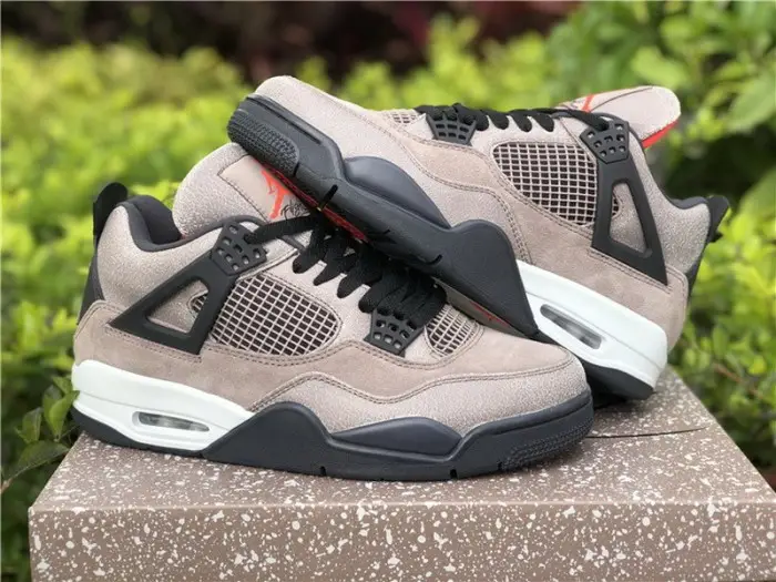 Authentic Air Jordan 4 “Taupe Haze” 