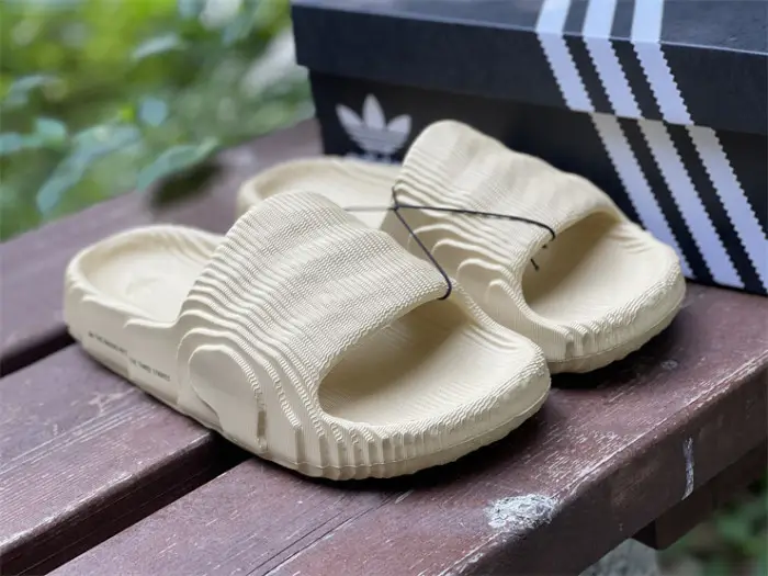 Authentic AD Adilette 22 3D Slide-001 BABD261