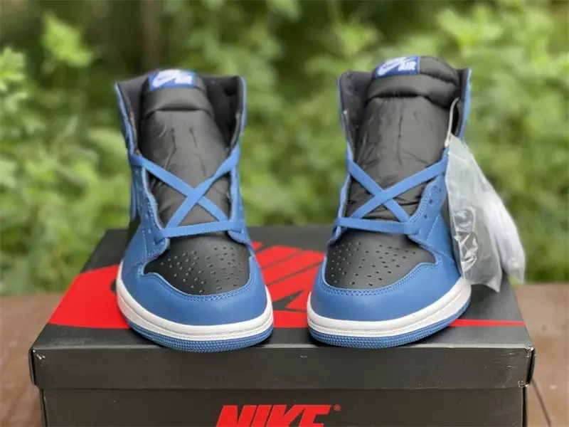 Authentic Air Jordan 1 High OG “Dark Marina Blue” 