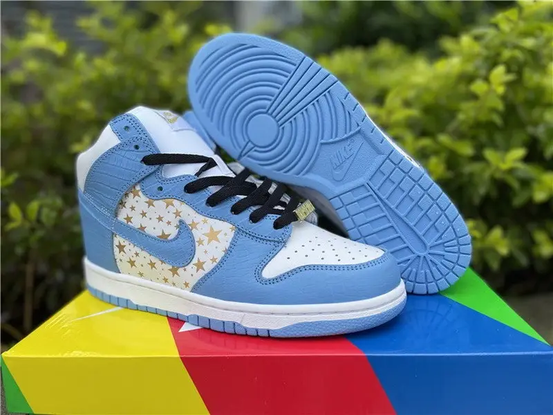 Authentic Supreme X Nike SB Dunk High Pro Blue Women Size 