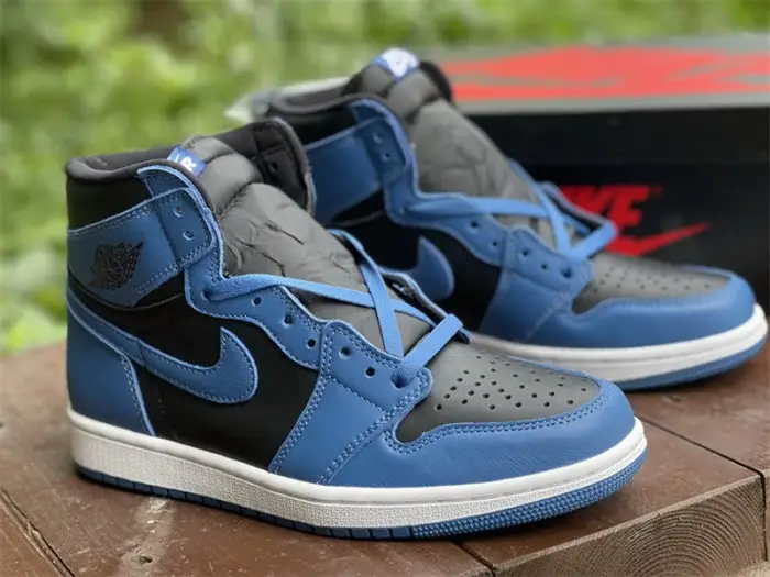 Authentic Air Jordan 1 High OG “Dark Marina Blue” 