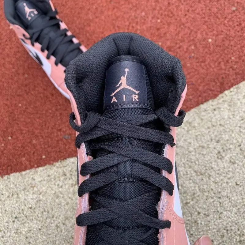 Authentic Air Jordan 1 Mid Pink quarts GS 