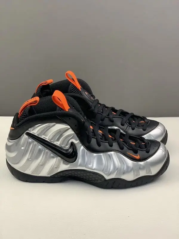 Authentic Nike Air Foamposite One Halloween FFDD70