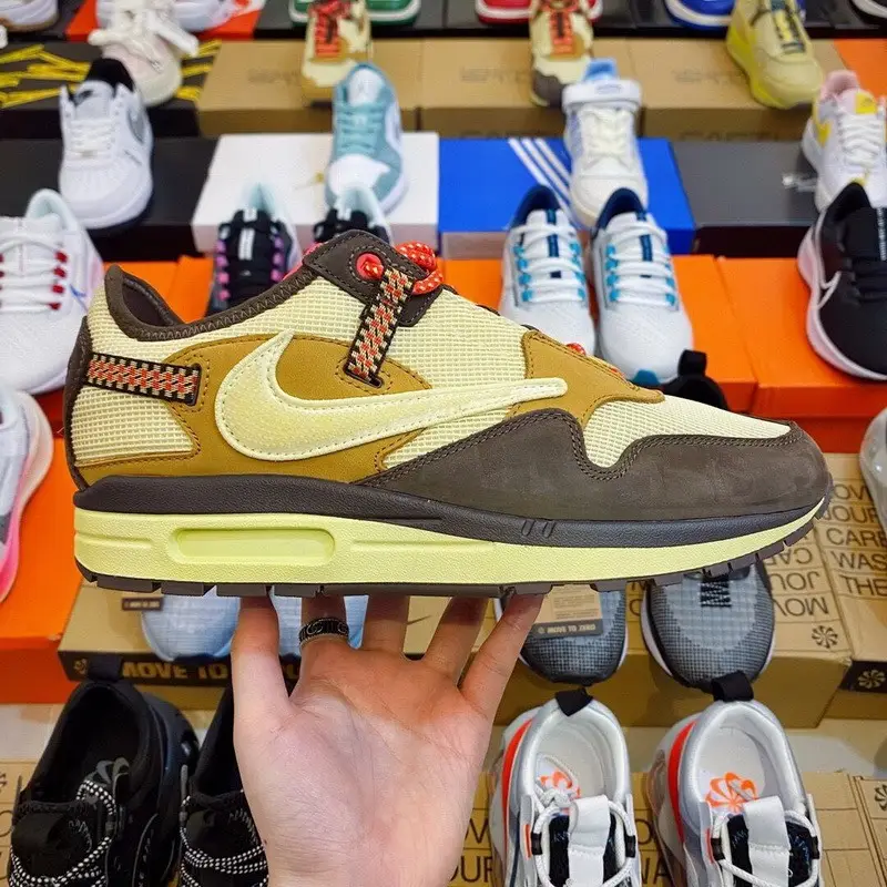 Authentic Travis Scott x Nike Air Max 1 Baroque Bwown 