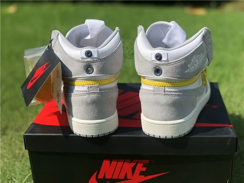 Authentic Air Jordan 1 Switch “Light Smoke Grey” 
