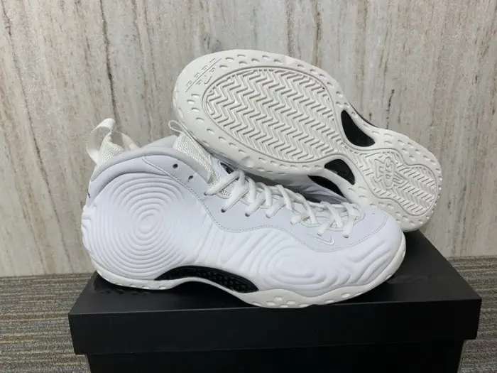 Authentic CDG x Nike Air Foamposite One White CBB2396
