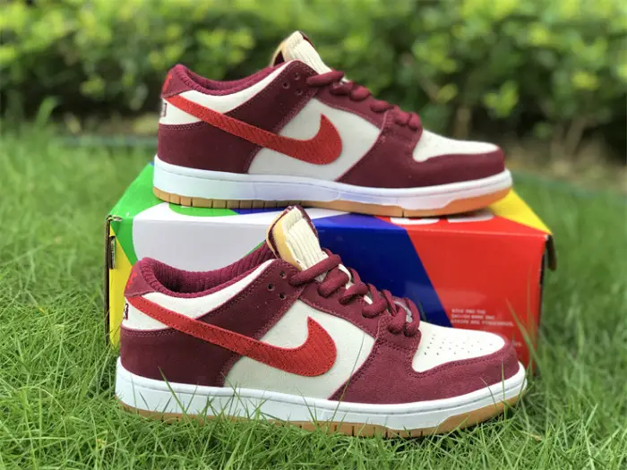 Authentic Skate Like a Girl x Nike SB Dunk Low 