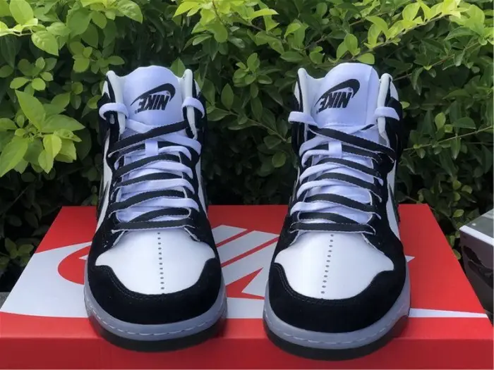 Authentic Slam Jam x Nike Dunk High Black 