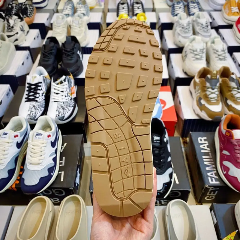Authentic Concepts x Nike Air Max 1 Far Out 